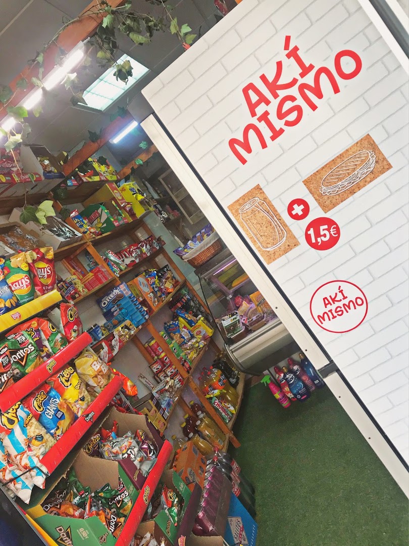 Tienda de alimentación Akí Mismo · Fotos 7