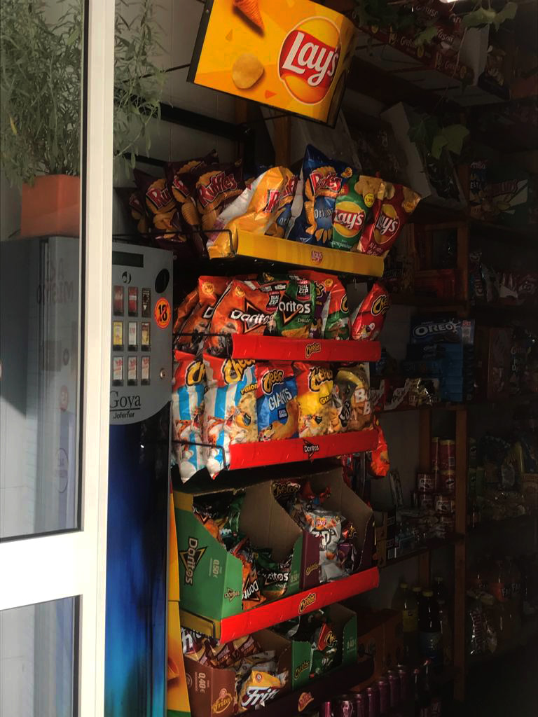 Tienda de alimentación Akí Mismo · Fotos 10