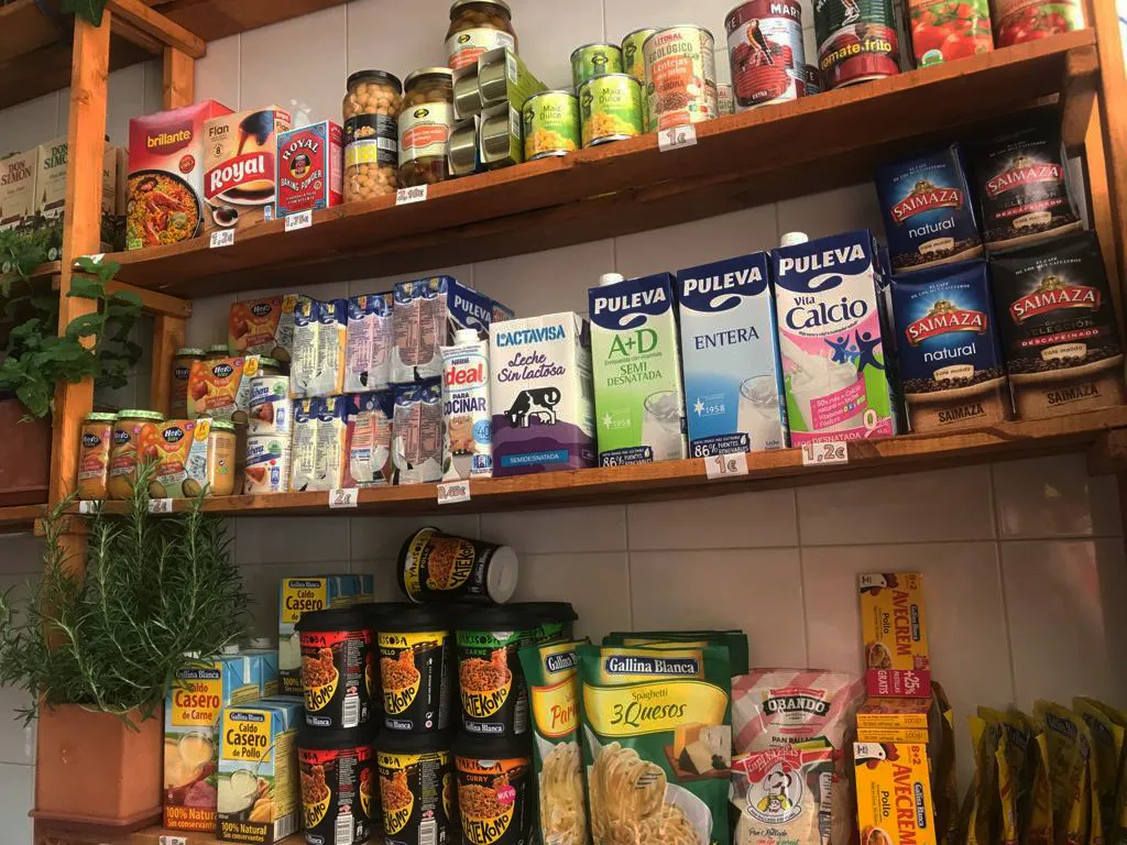 Tienda de alimentación Akí Mismo · Fotos 4